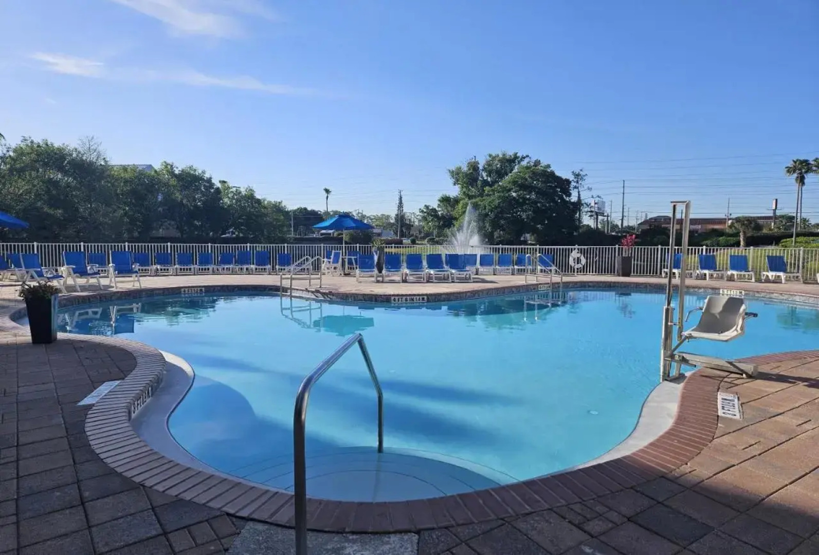 Holiday Inn Express & Suites Clermont Se – West Orlando