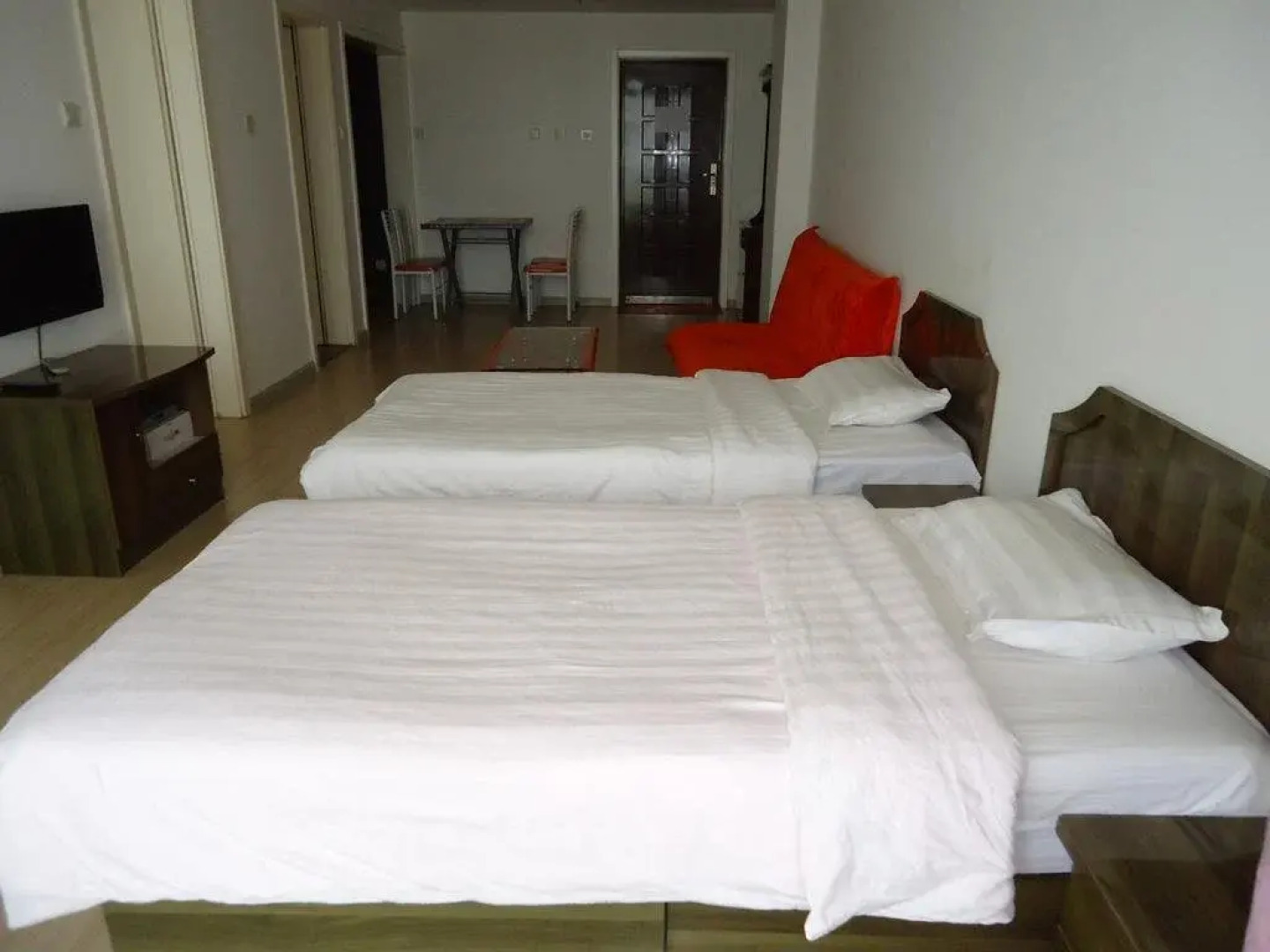 Yilanlou Inn With Garden View