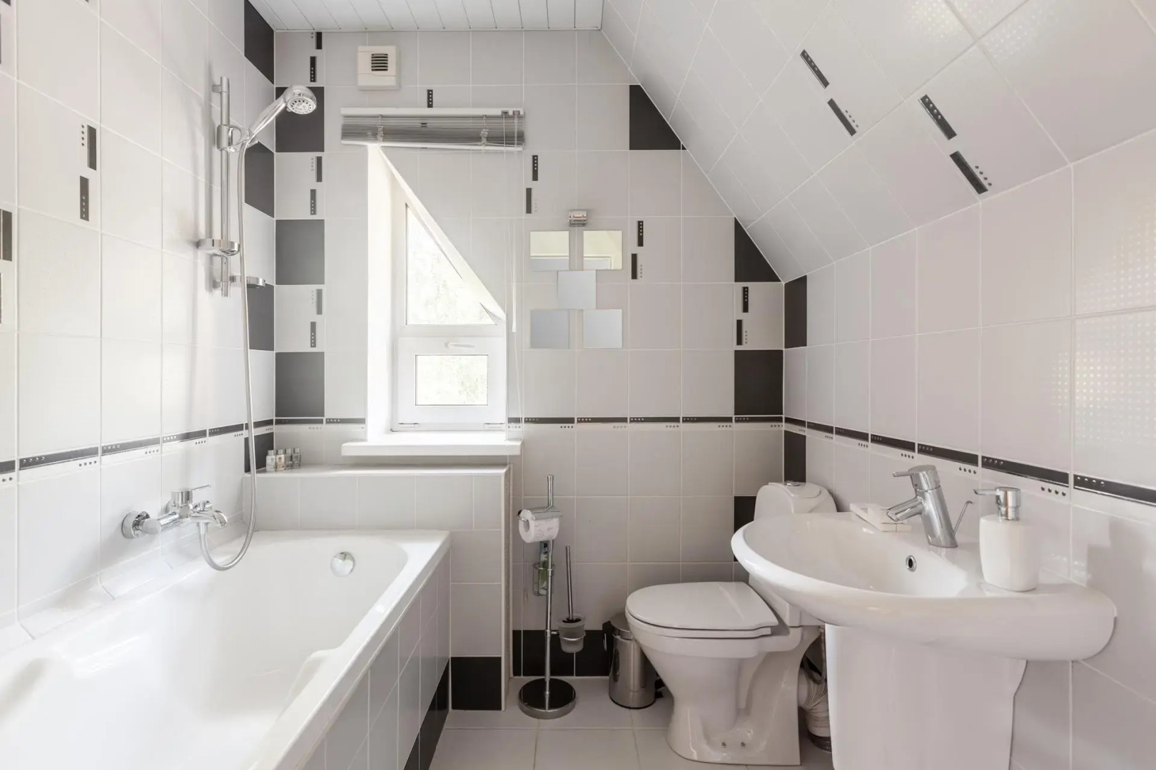 Дом Звезда 2000