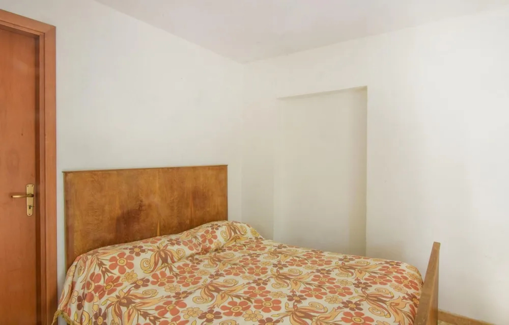 Nice Home in Ciminà With 4 Bedrooms and Wifi