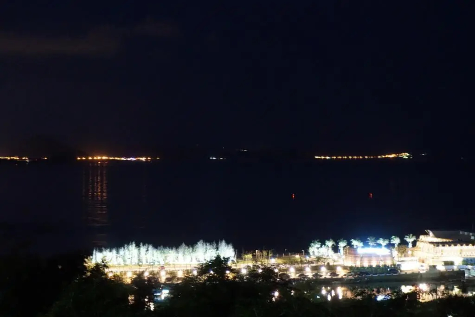 Starry Sky and Sea View B&B
