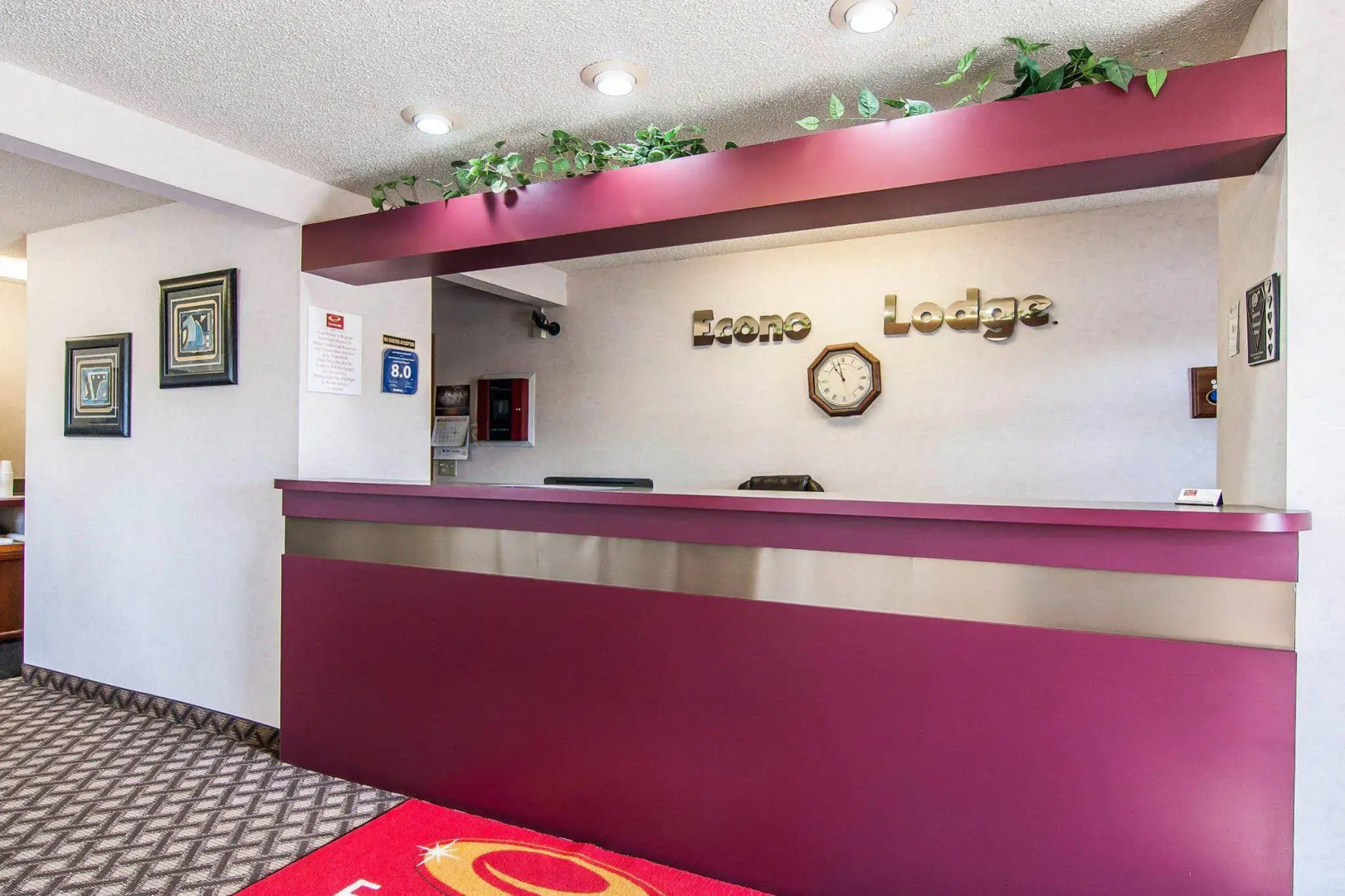 Econo Lodge Southeast Portland