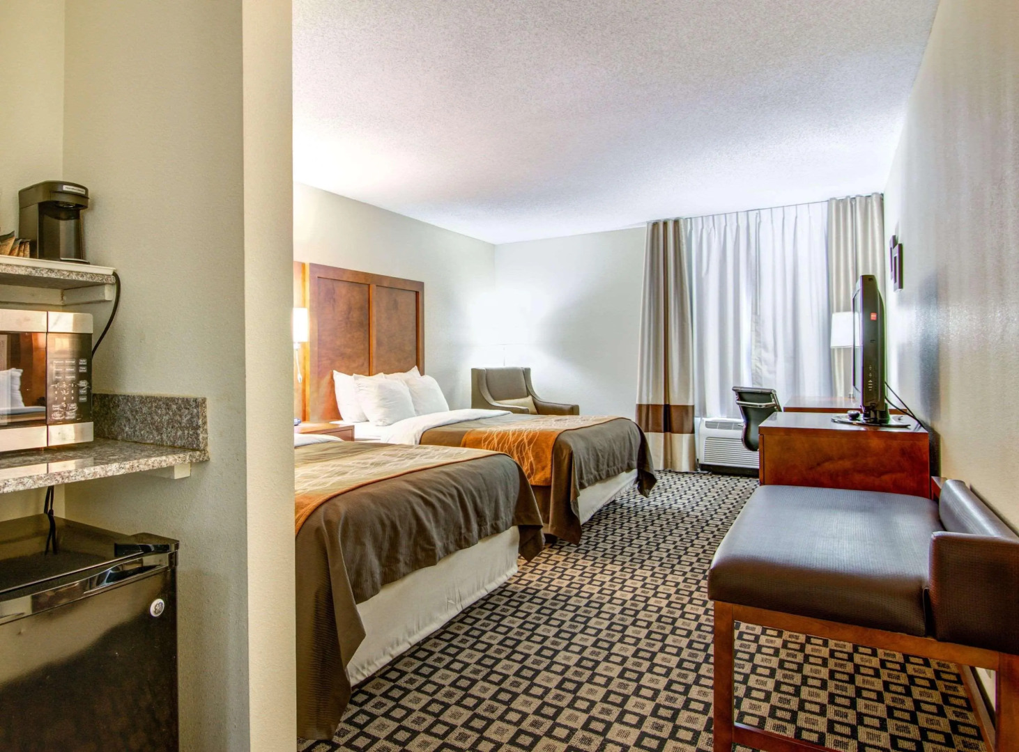 Comfort Inn & Suites Athens North