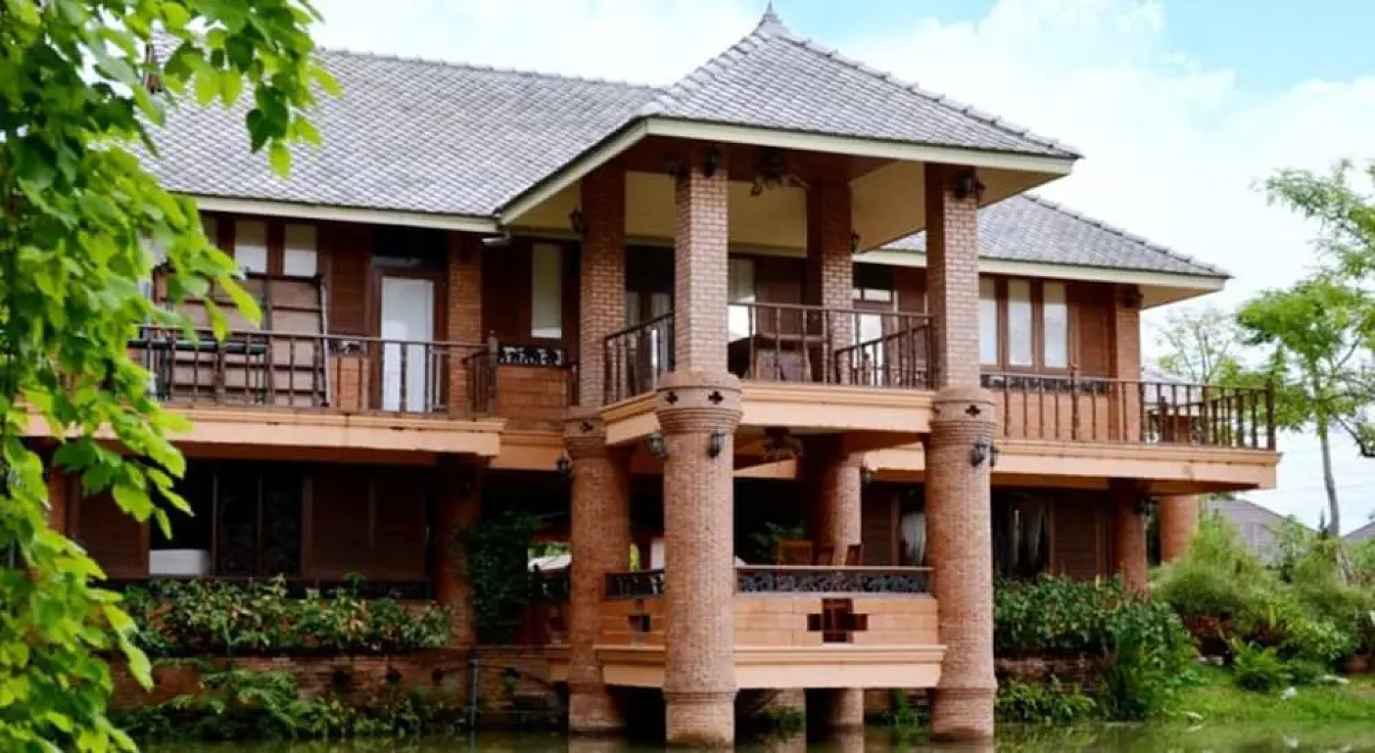 The Grand Jamjuree Resort Lamphun