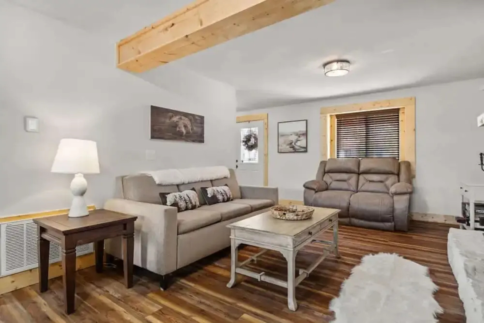 Dollys Darling Privacy for 12