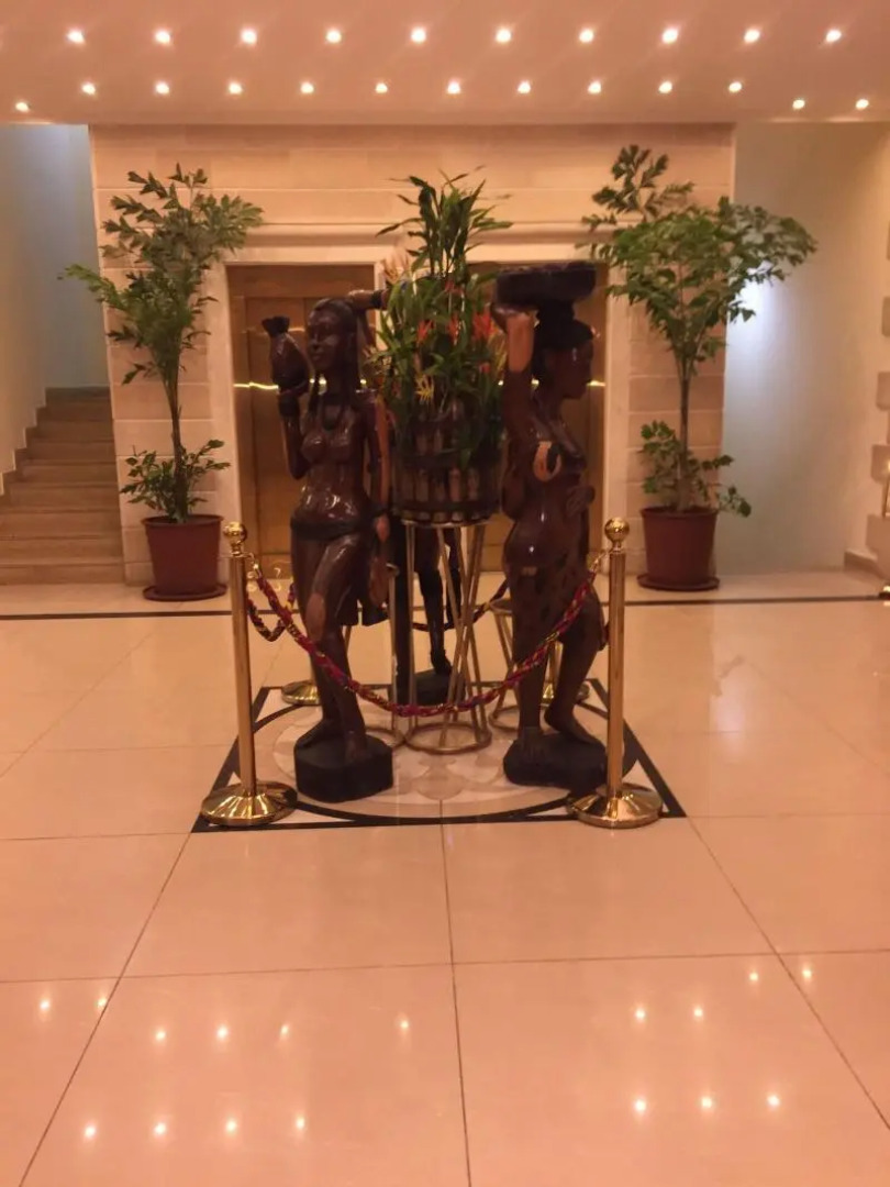 Royal Grand Hotel