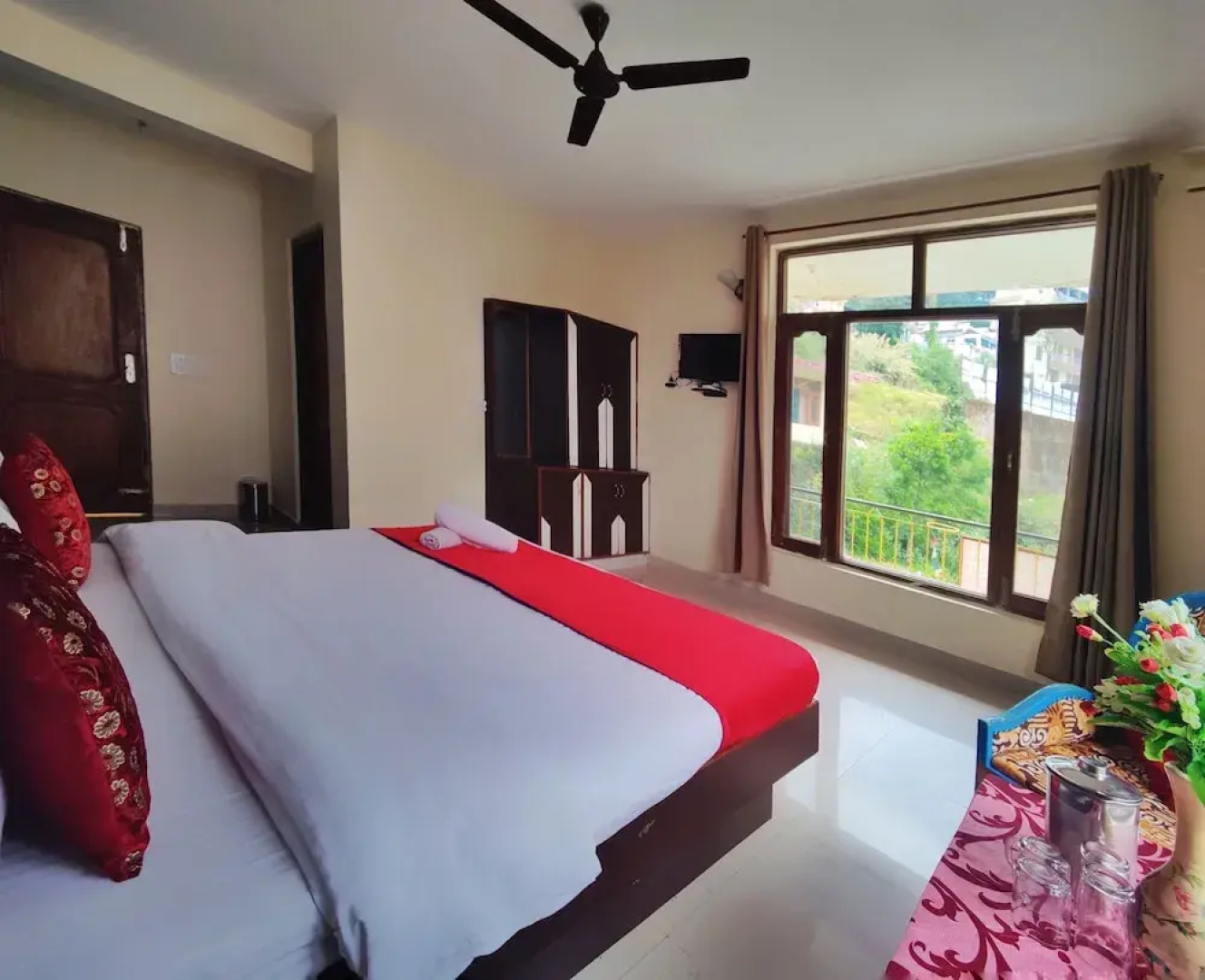 Hotel Eco Nest