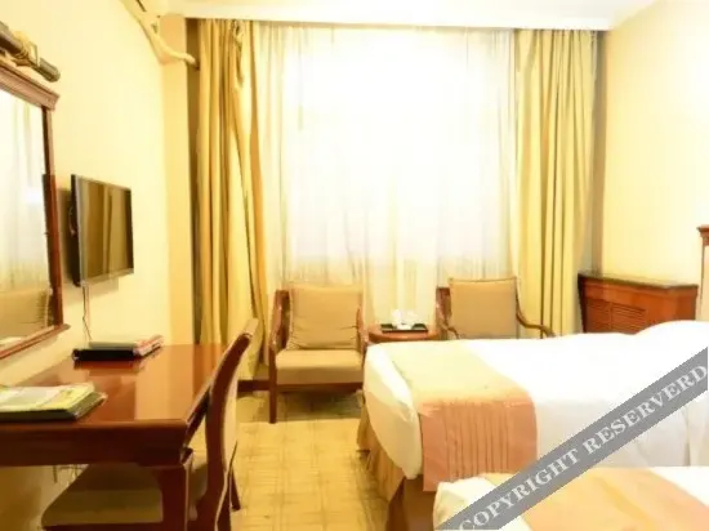 Yulin Kaiyue Grand Hotel