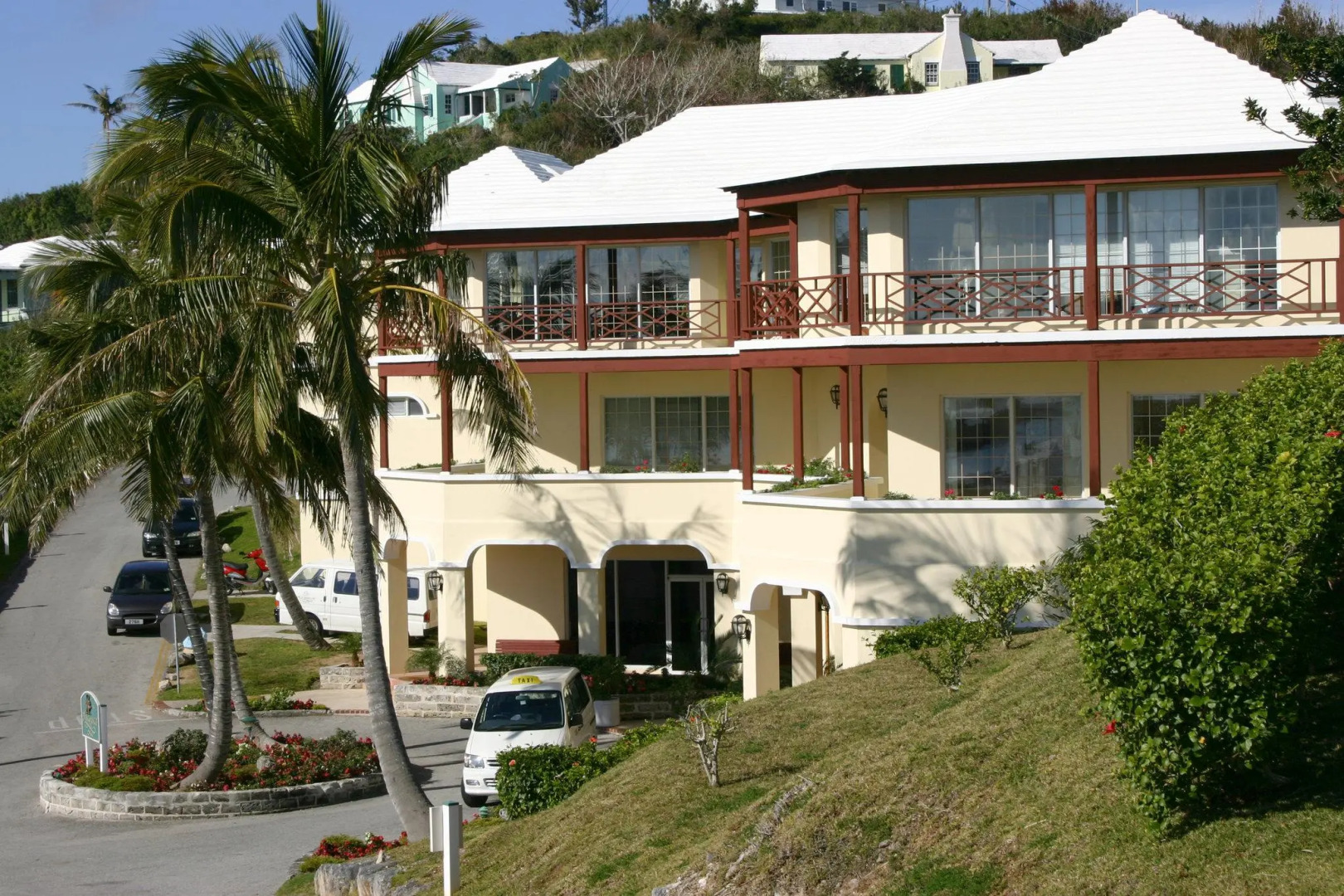 St George's Club Hotel