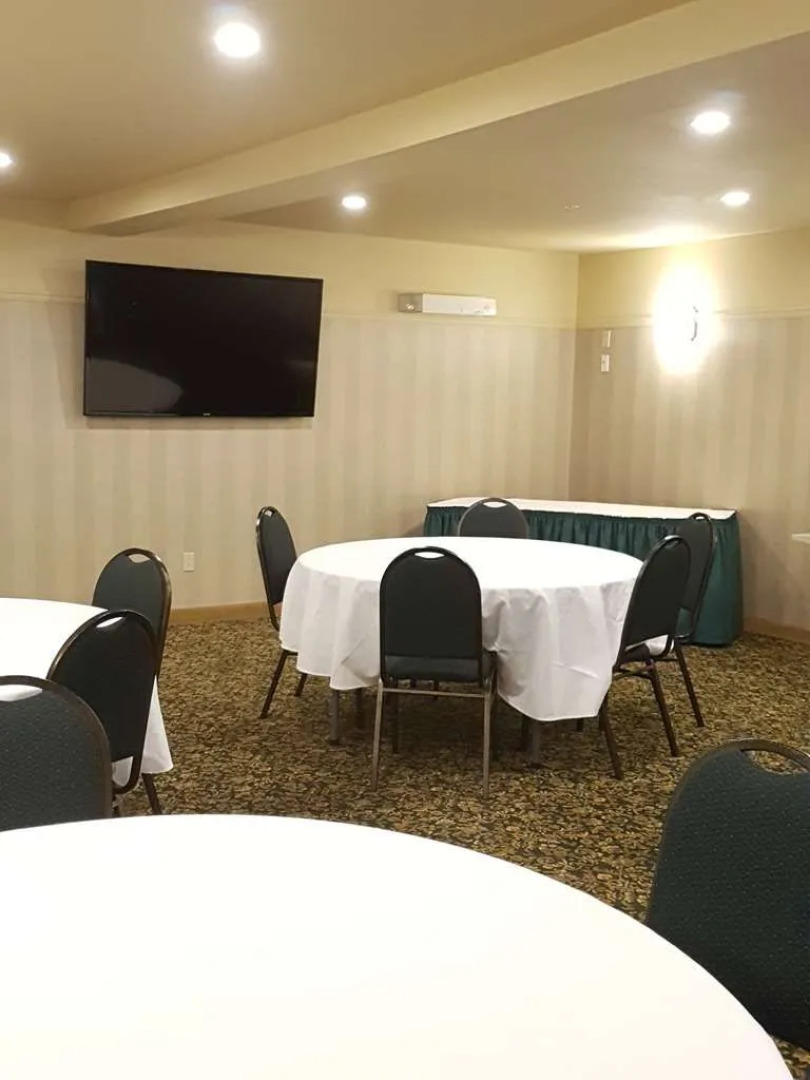 Best Western Plus Grand-Sault Hotel & Suites