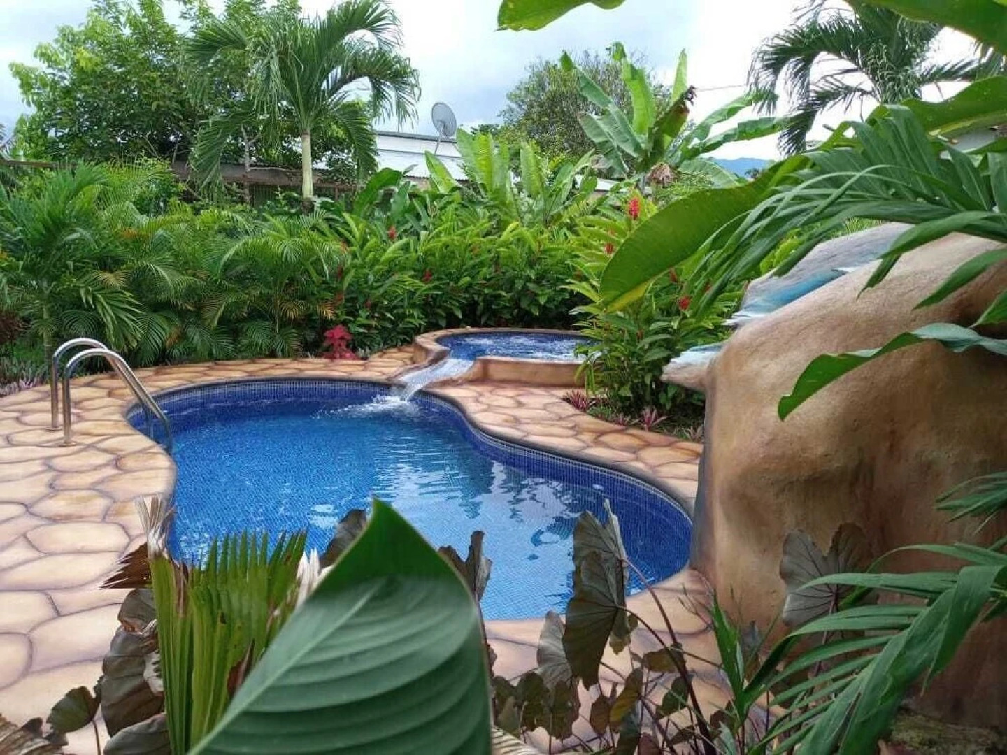 San Gabriel Apartments