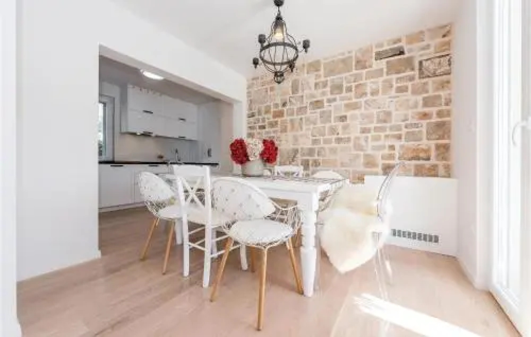 Four-Bedroom Holiday Home in Milna