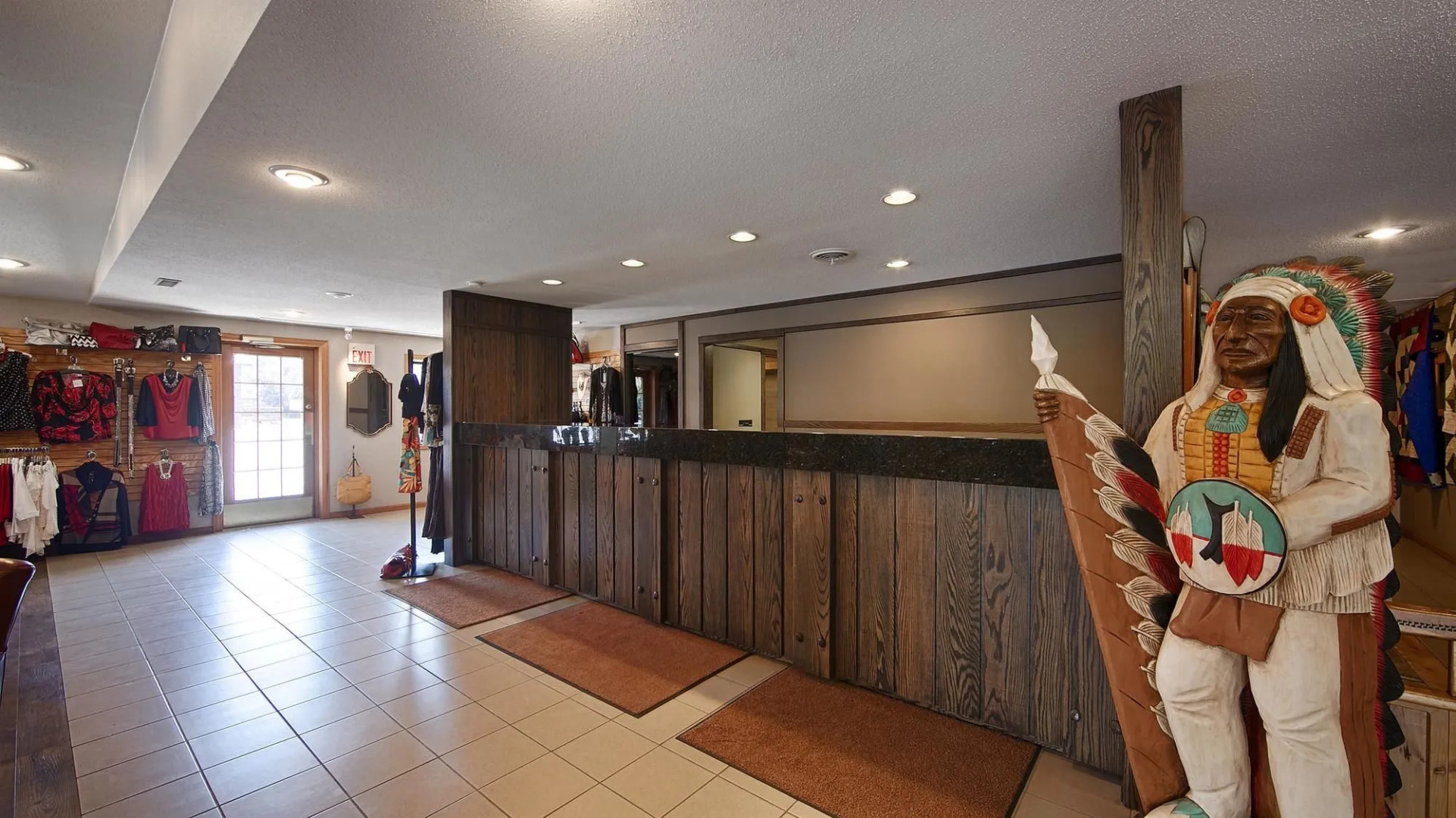 Best Western Golden Spike Inn & Suites