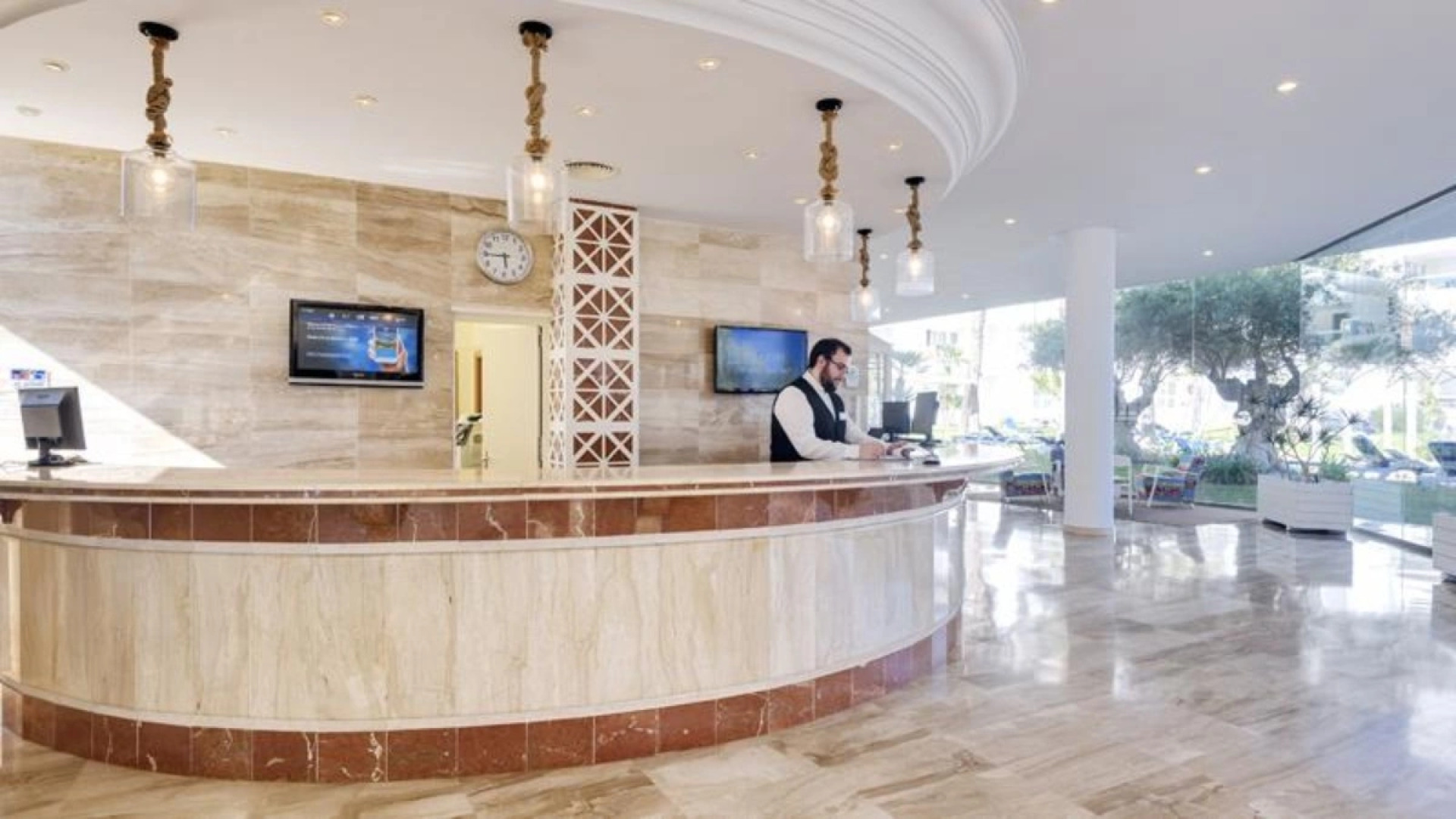 Aparthotel Tropic Garden