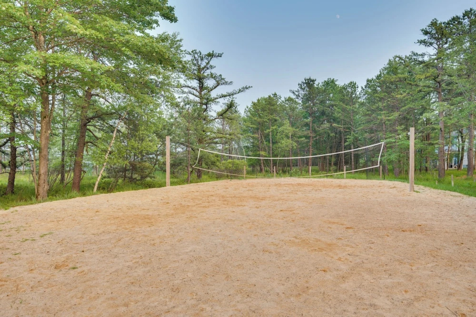 Serene Poconos Cabin w/ Hot Tub & Beach Access!