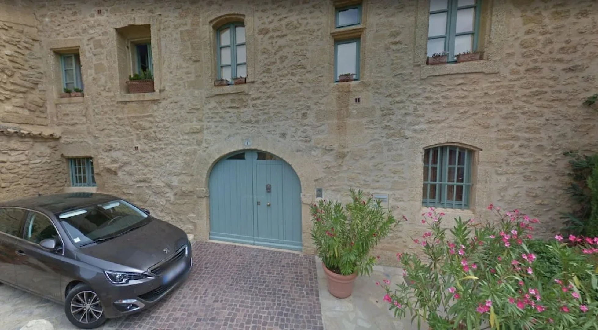 Oliveira Mas 10 Personnes