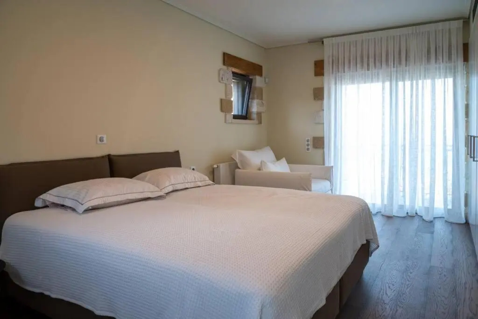 Villa Kalamos / Sea View and Pool nearby Athens