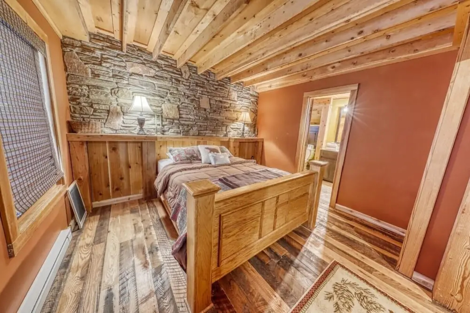 Smokey Valley Lodge 2 Bedroom Home by Redawning