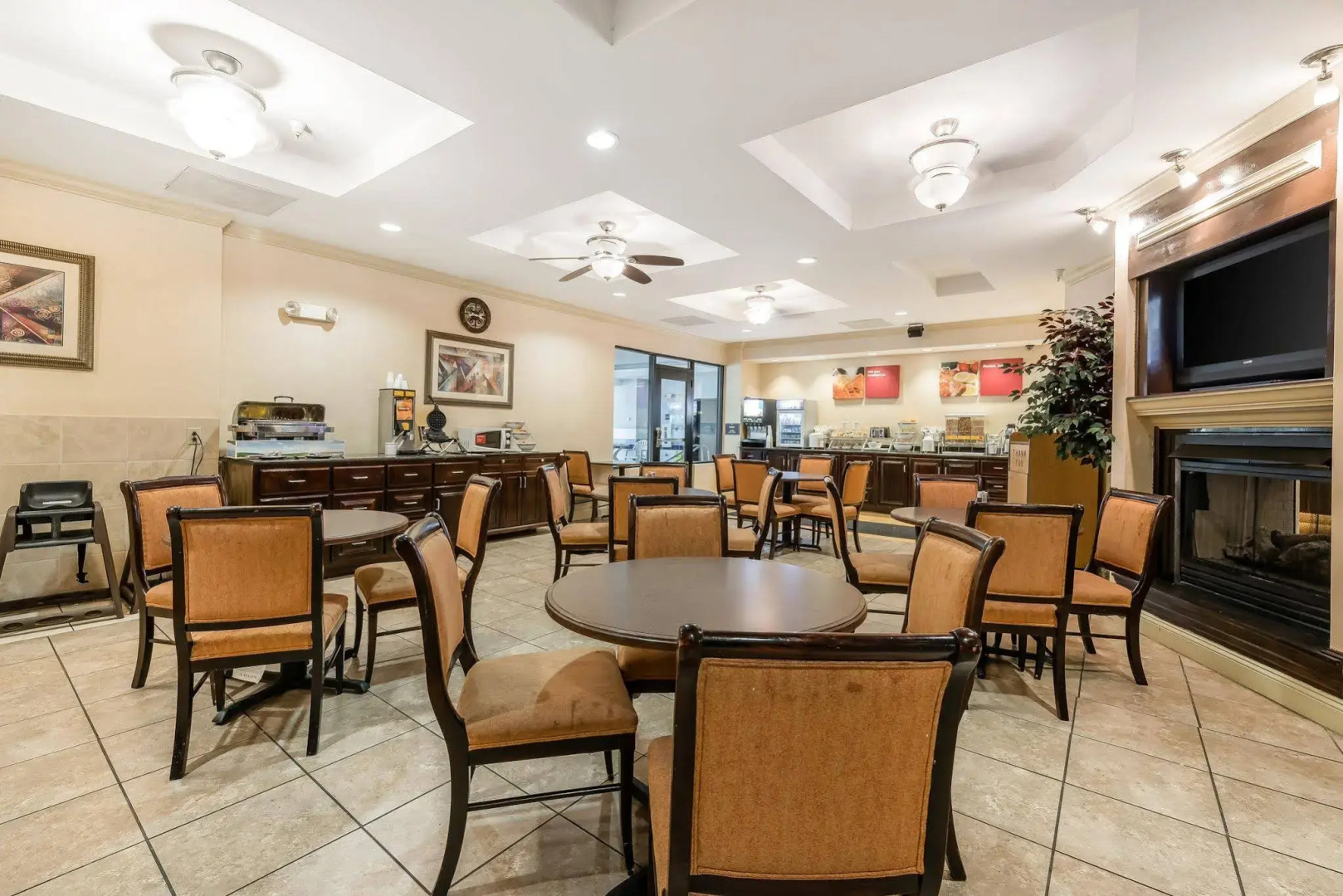 Comfort Suites near MCAS Beaufort
