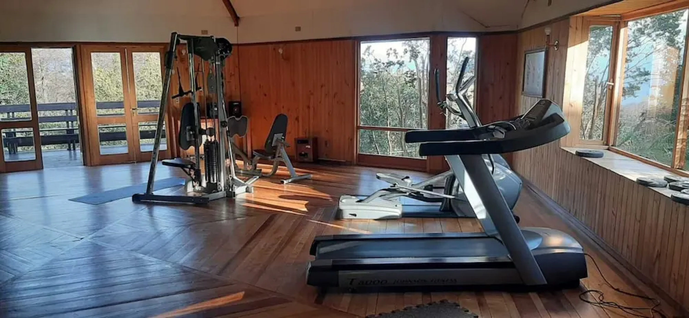 Hotel y Cabañas Lago Ranco - Caja Los Andes