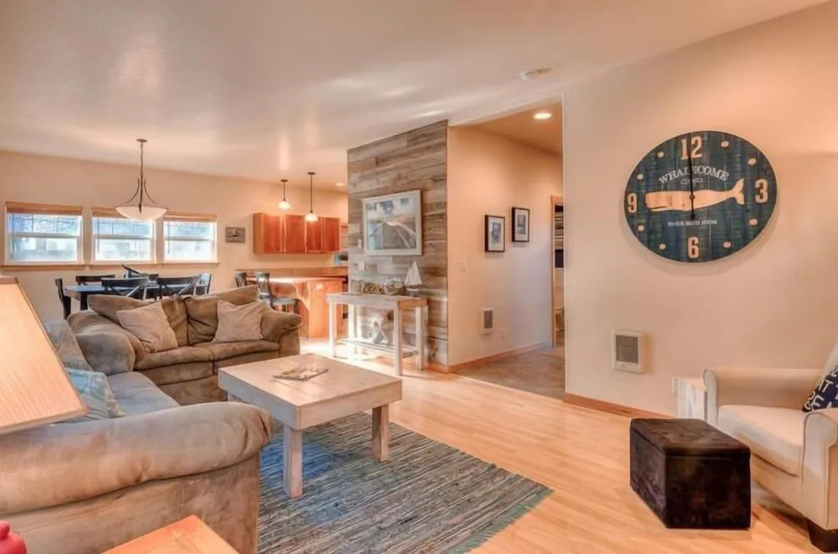 Pelicans Perch Pacific City