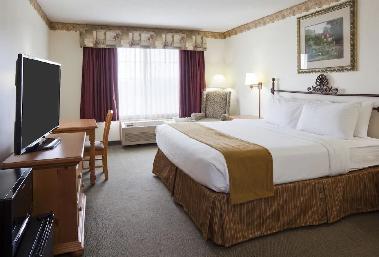 Crossings by GrandStay Inn and Suites