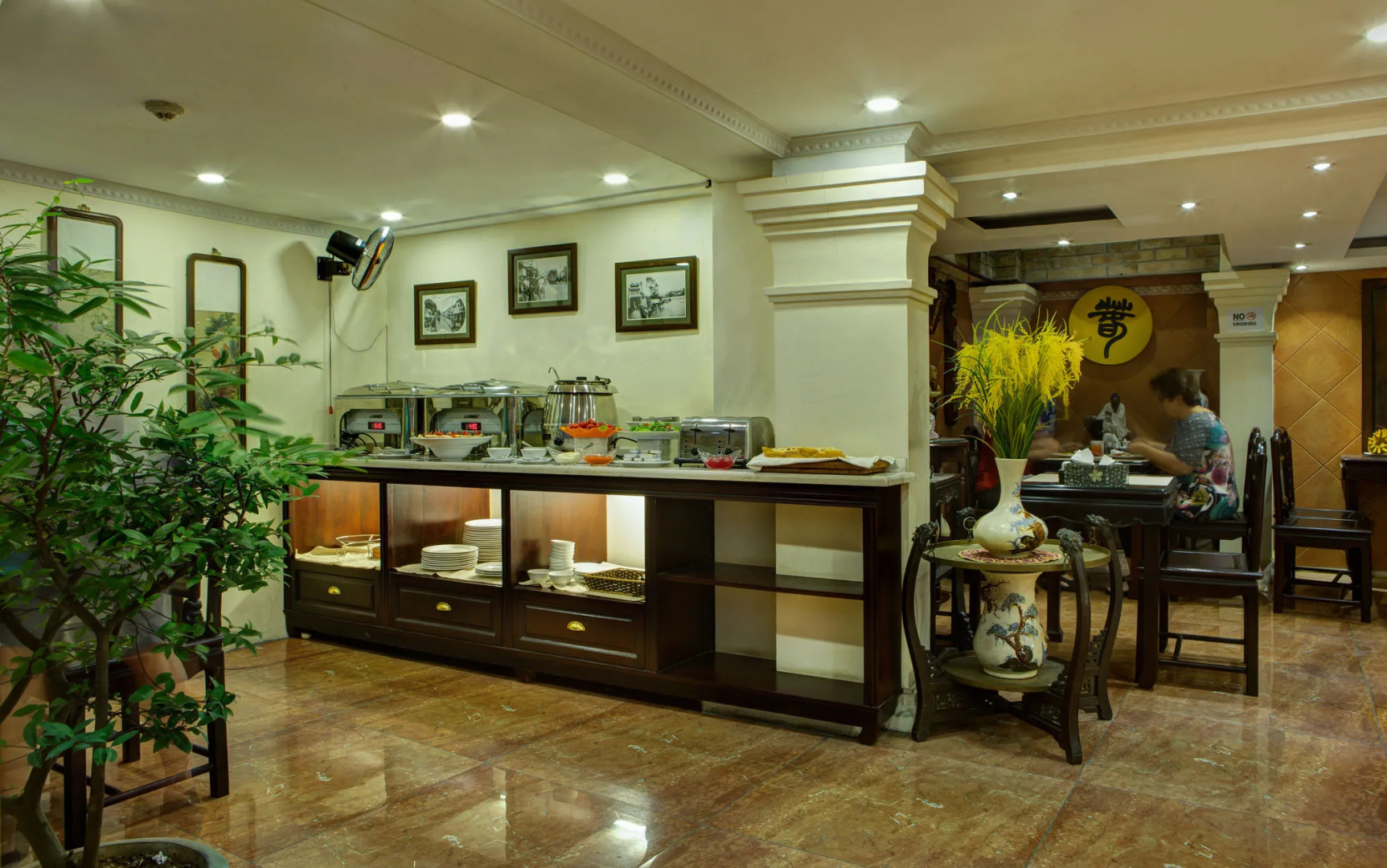 Classic Street Hotel