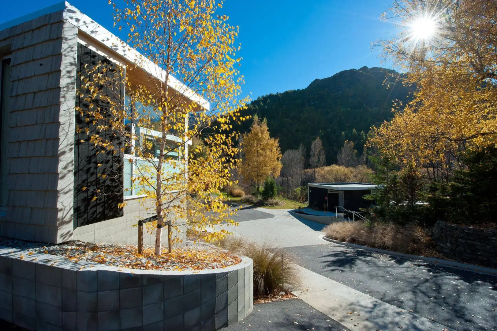 The Arrow Private Hotel