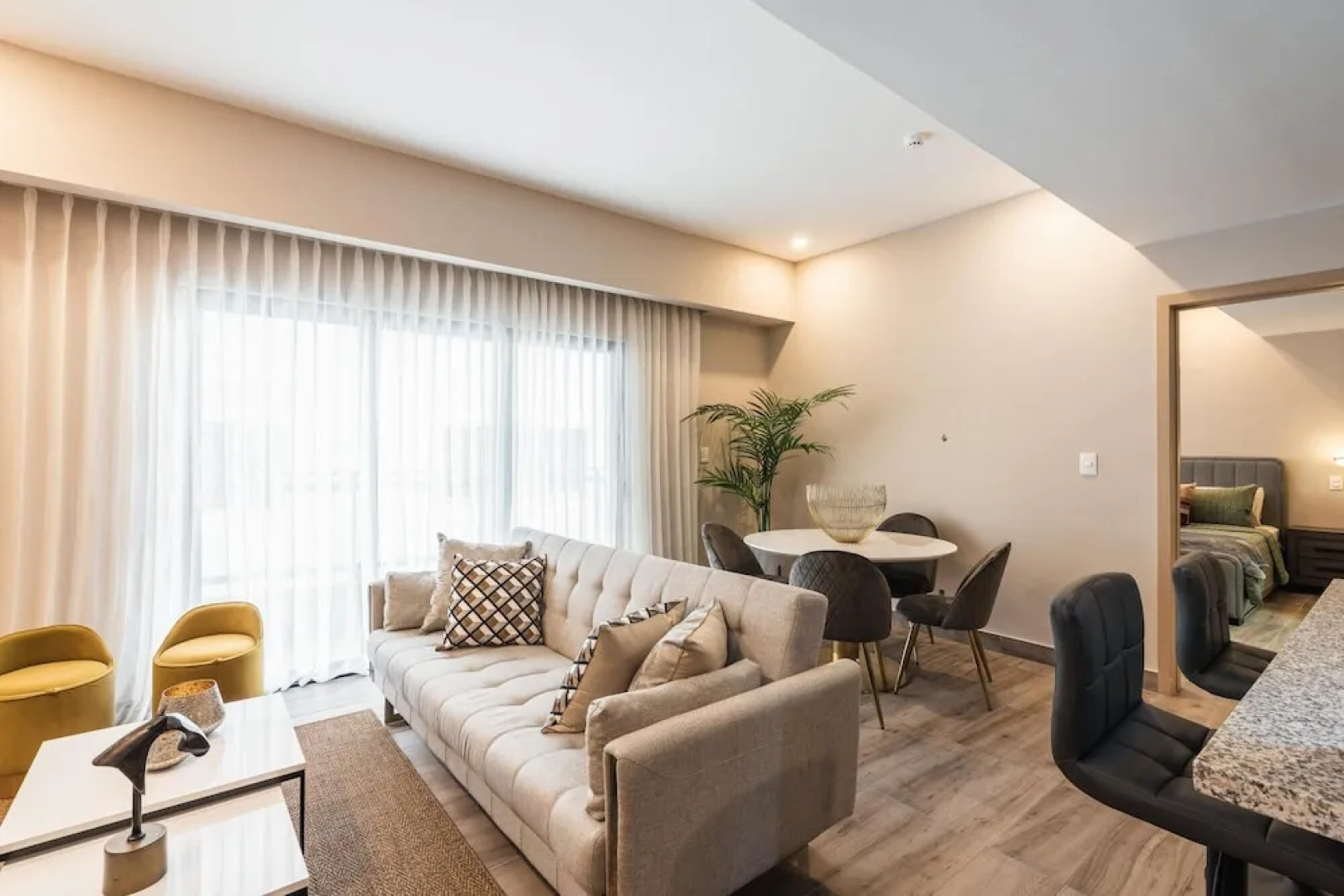 Apartment at Regatta Living II - 204 Fully-equipped