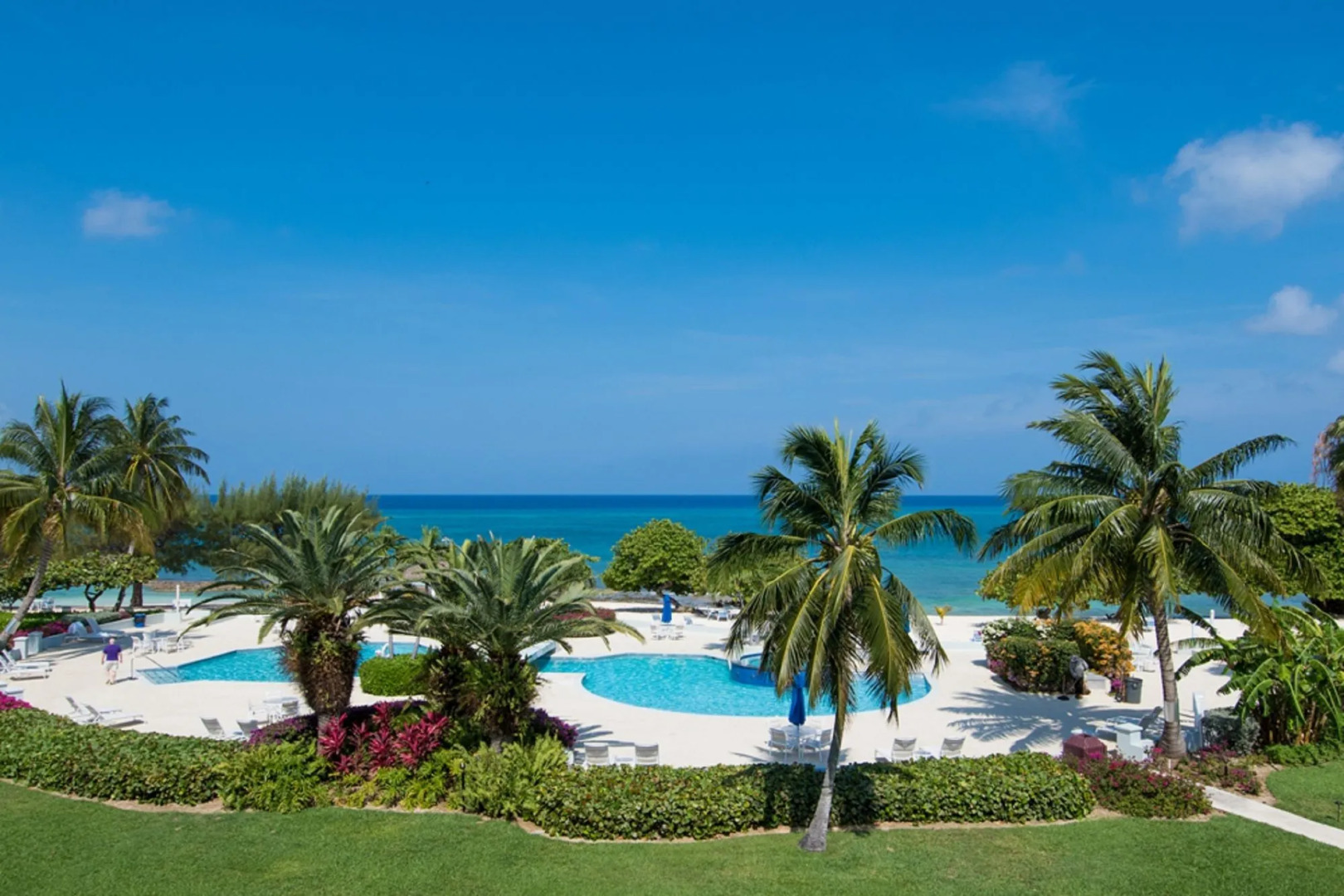 The Grandview Condos on Seven Mile Beach