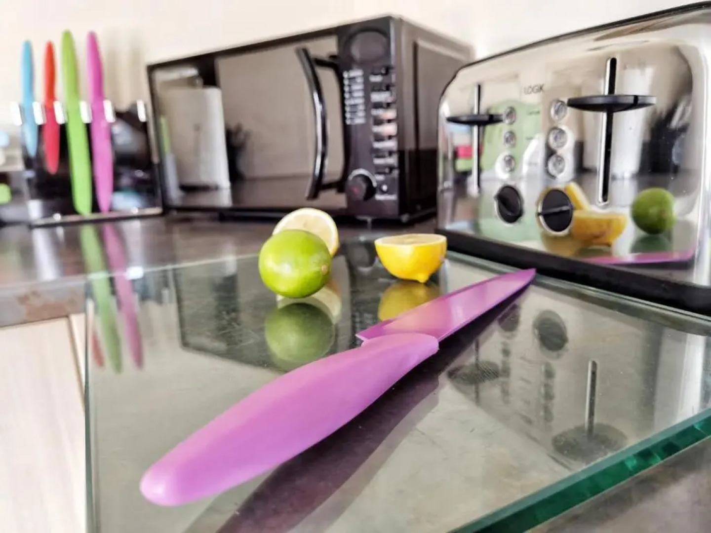 Lakeside-Dakota 3bed house 2bath parking M27 J5 Southampton Airport sleeps 6