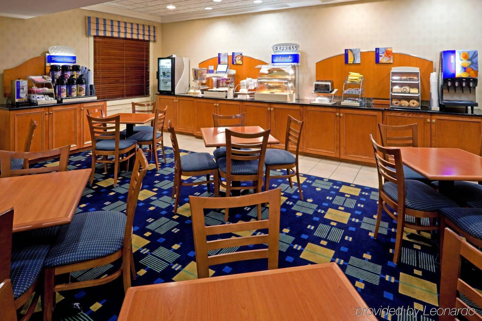 Holiday Inn Express & Suites Reading by IHG