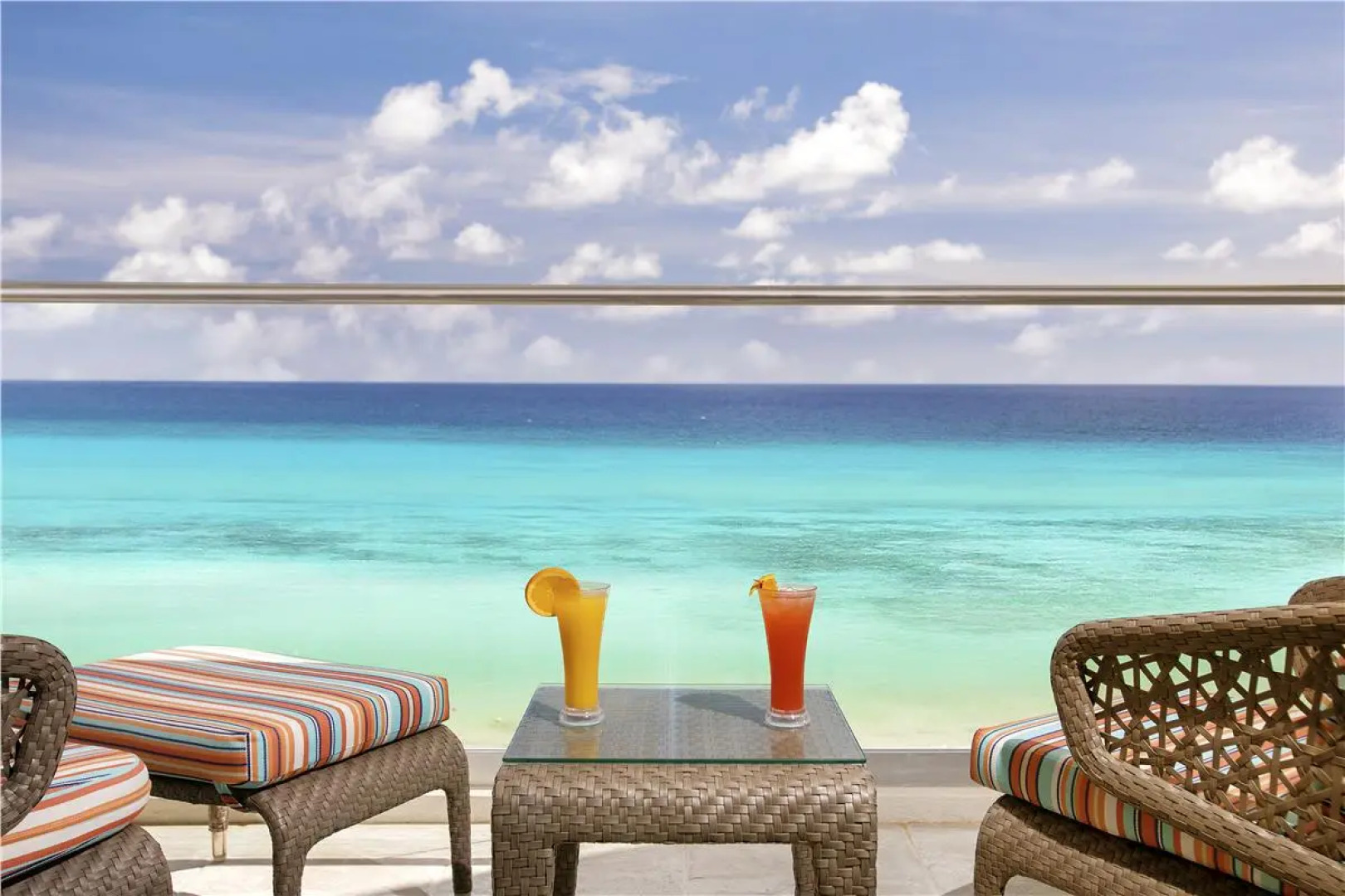 Sea Breeze Beach House by Ocean Hotels - All Inclusive