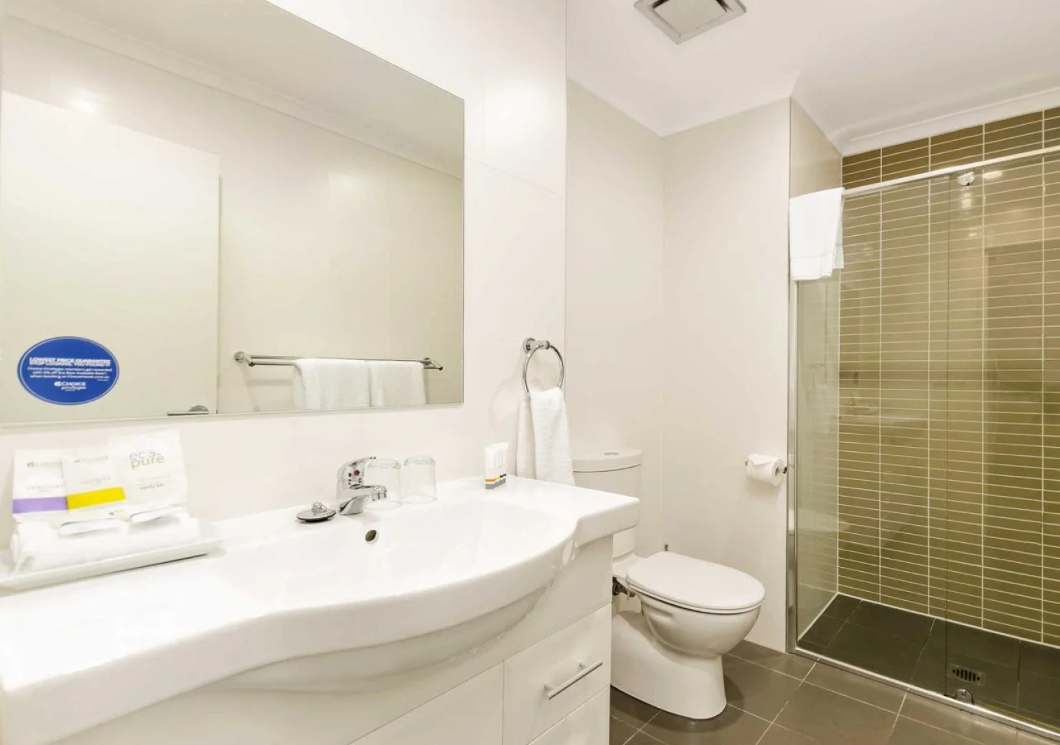 Quality Suites Pioneer Sands