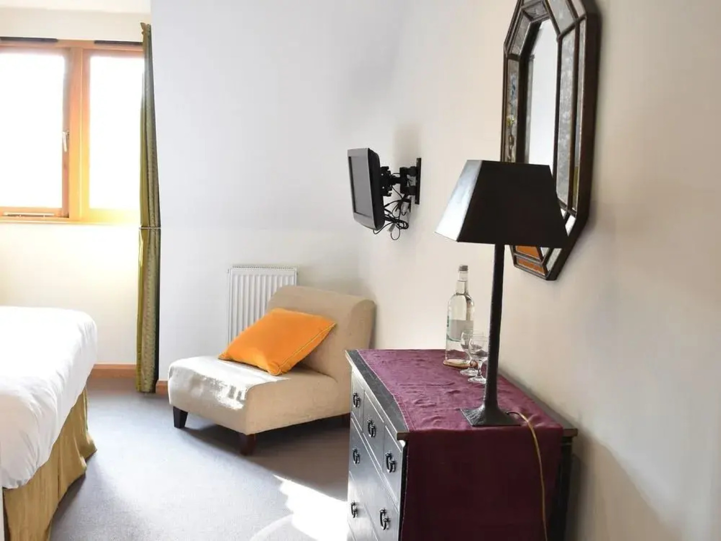 The English Wine Centre