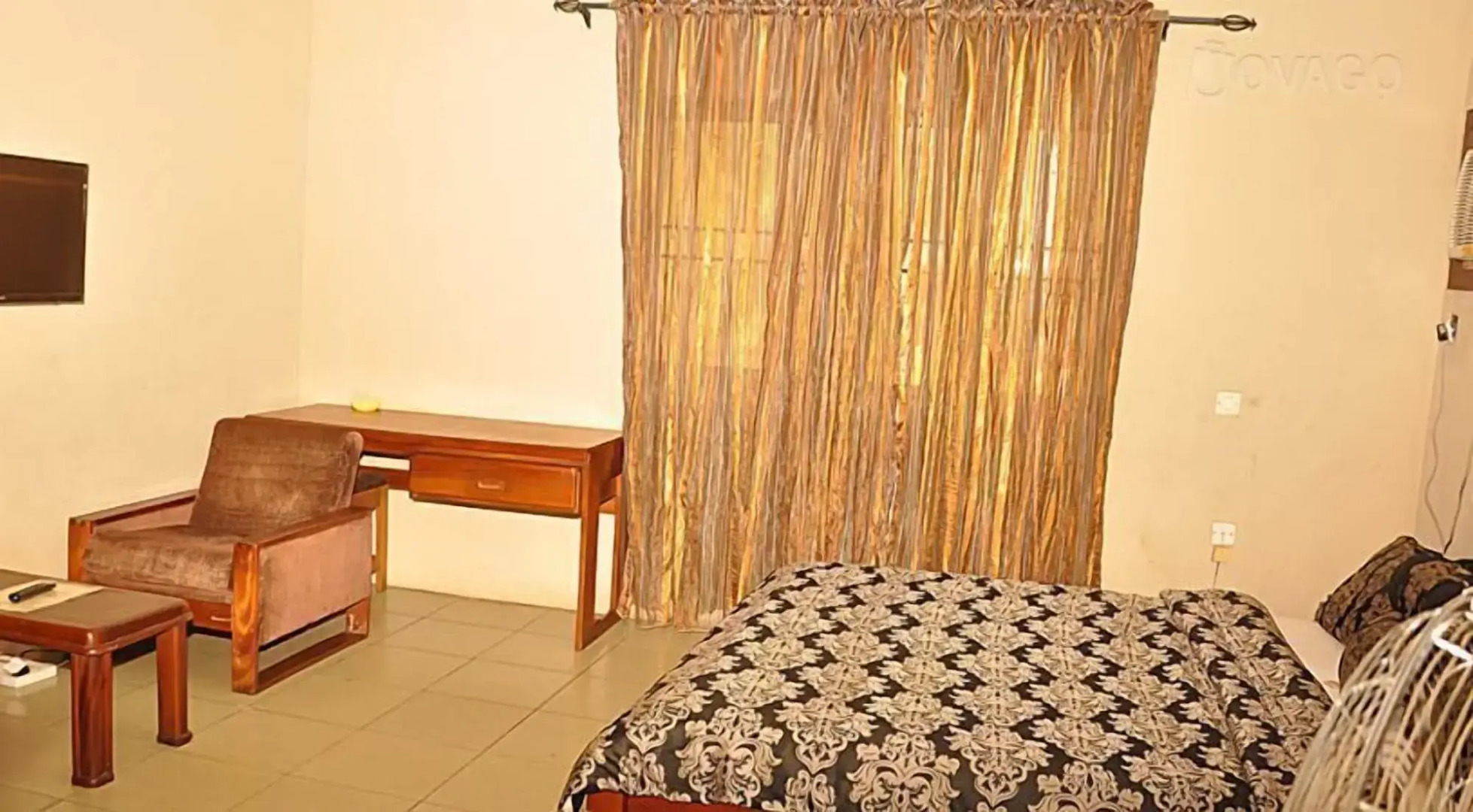 Golden King Apartment Hotel