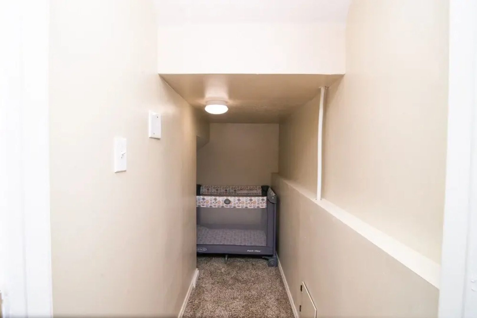 Heart Of Ogden, 25 Minutes To Snowbasin Ski Resort 3 Bedroom Duplex by Redawning