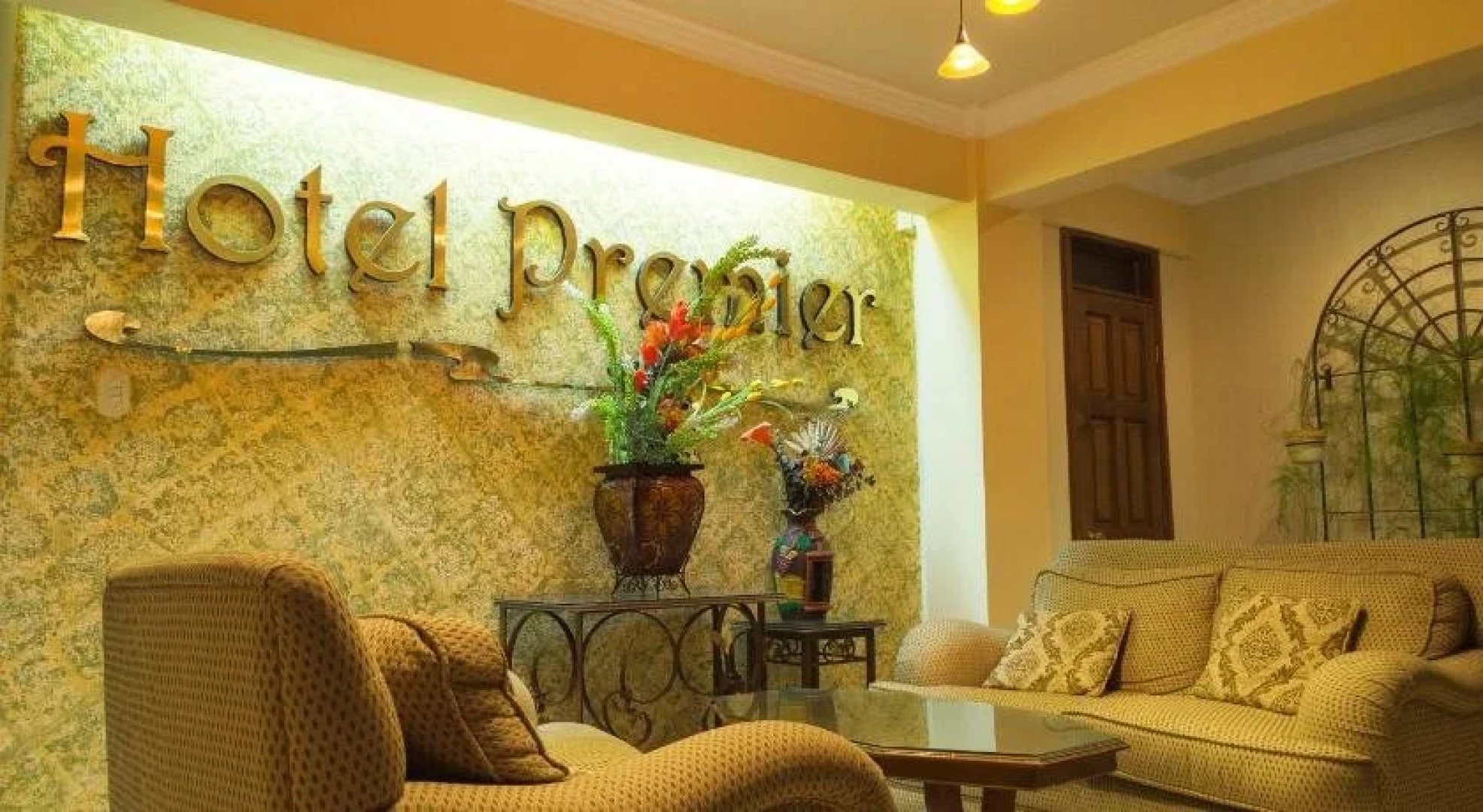 Hotel & Sauna Premier