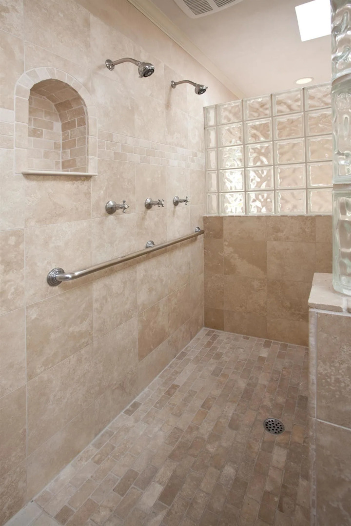 Le Petit Pali St. Helena