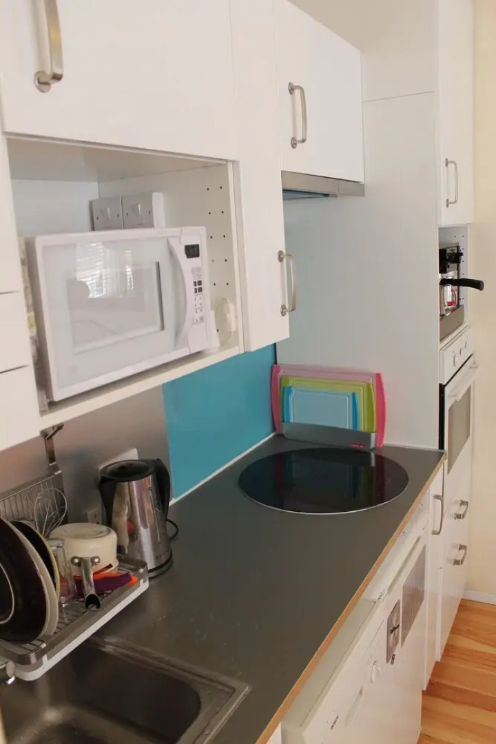 Cannon Spa Brighton Beach Apartments