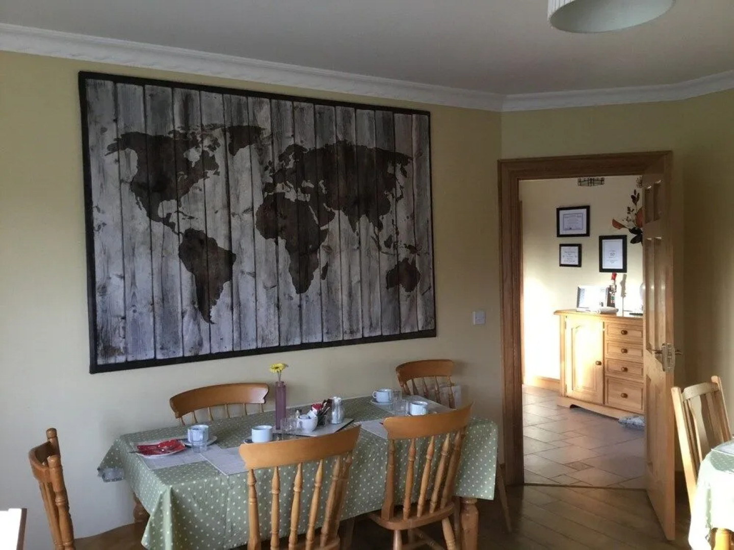 Farnham view b & b near Farnham estate