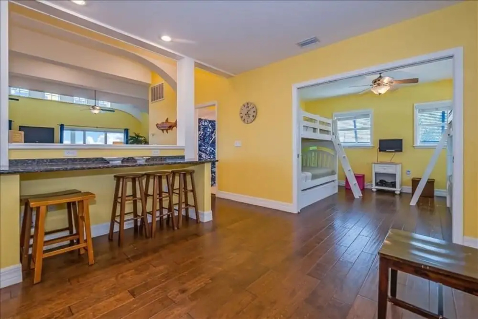 200 Seabreeze Ct - 5Br Home