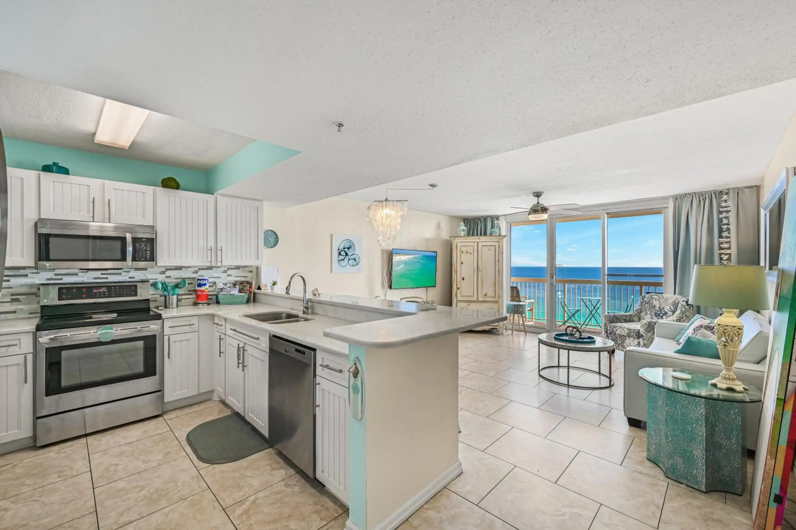 Pelican Beach Resort and Conference Center