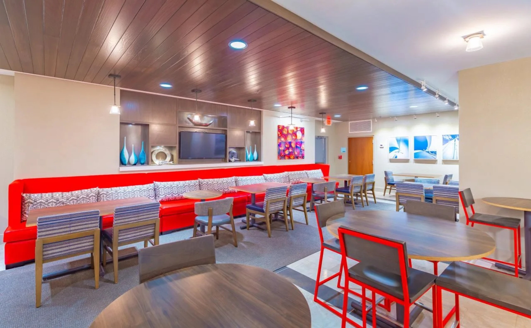 Holiday Inn Express Orange Beach by IHG