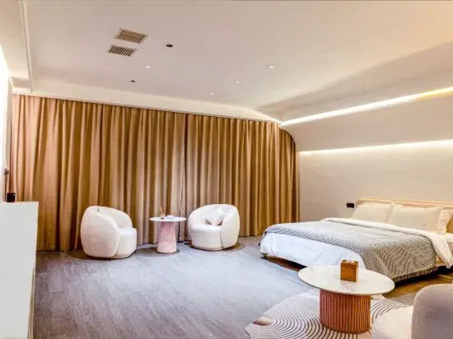 Guanlan Yundingyu Pavilion · Riverview Design Art Villa (Jinghonglan Cangjiang Branch)