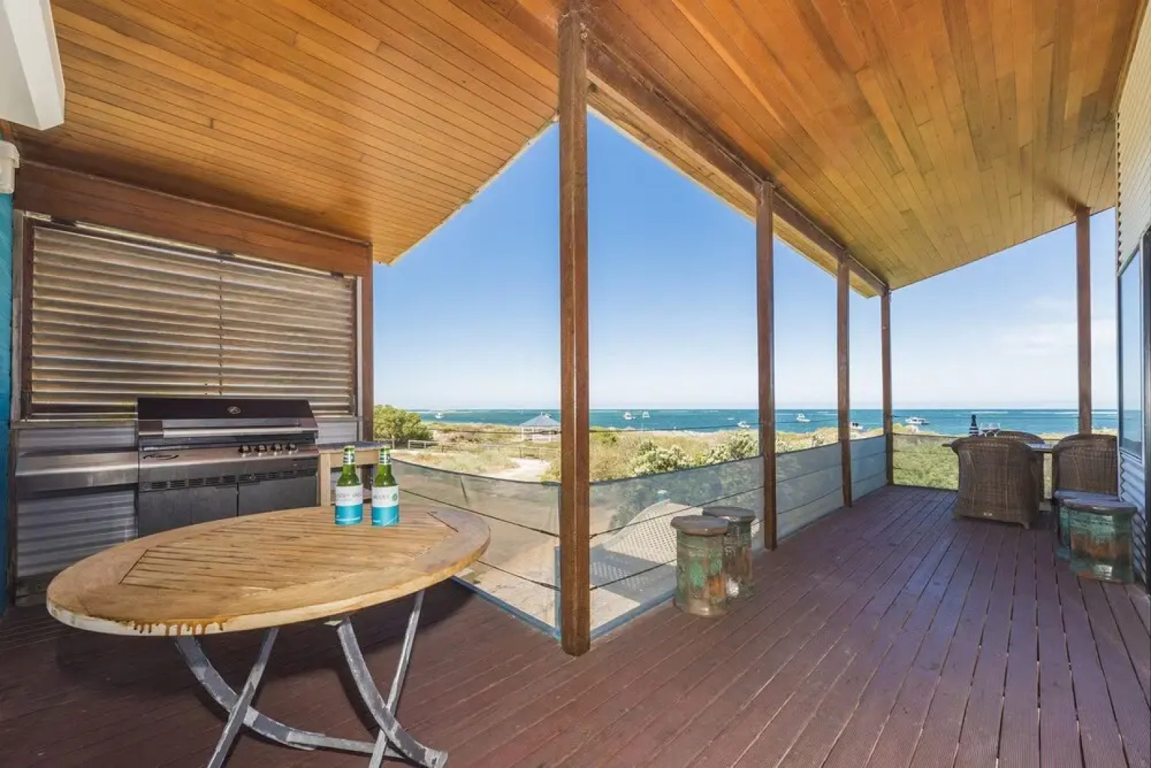 Wave House - Beach Front Lancelin