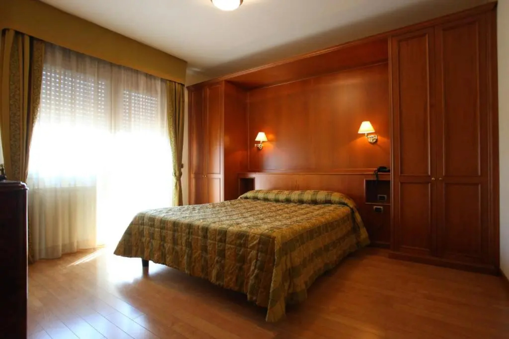 Altea Suites Hotel Residence