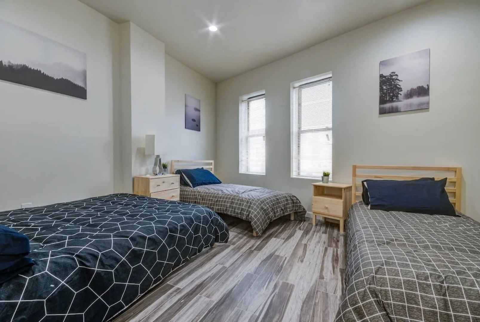 Huge 2 condos by JSQ Path 15 Mins to NYC