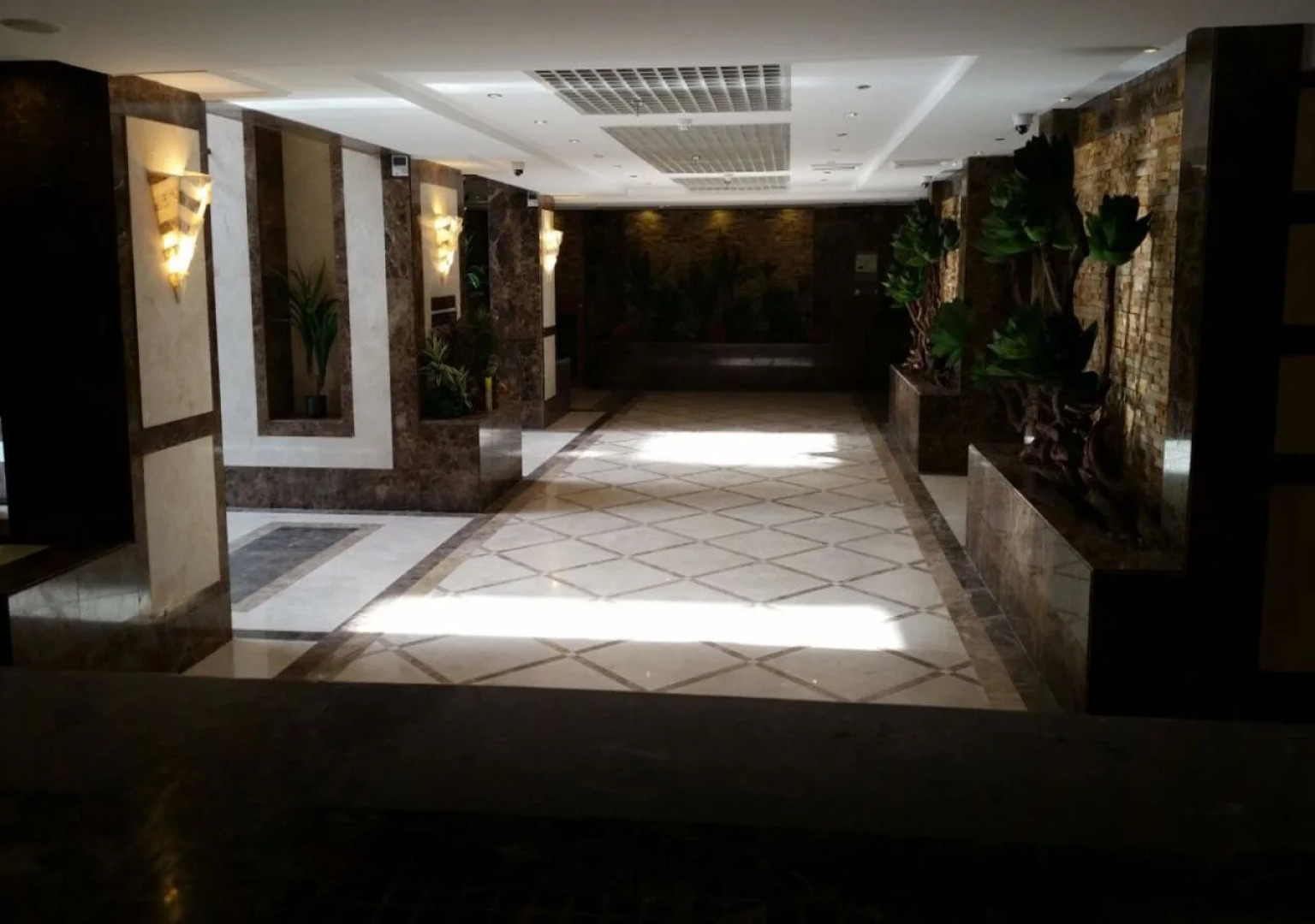 Jewar Al Bait Hotel