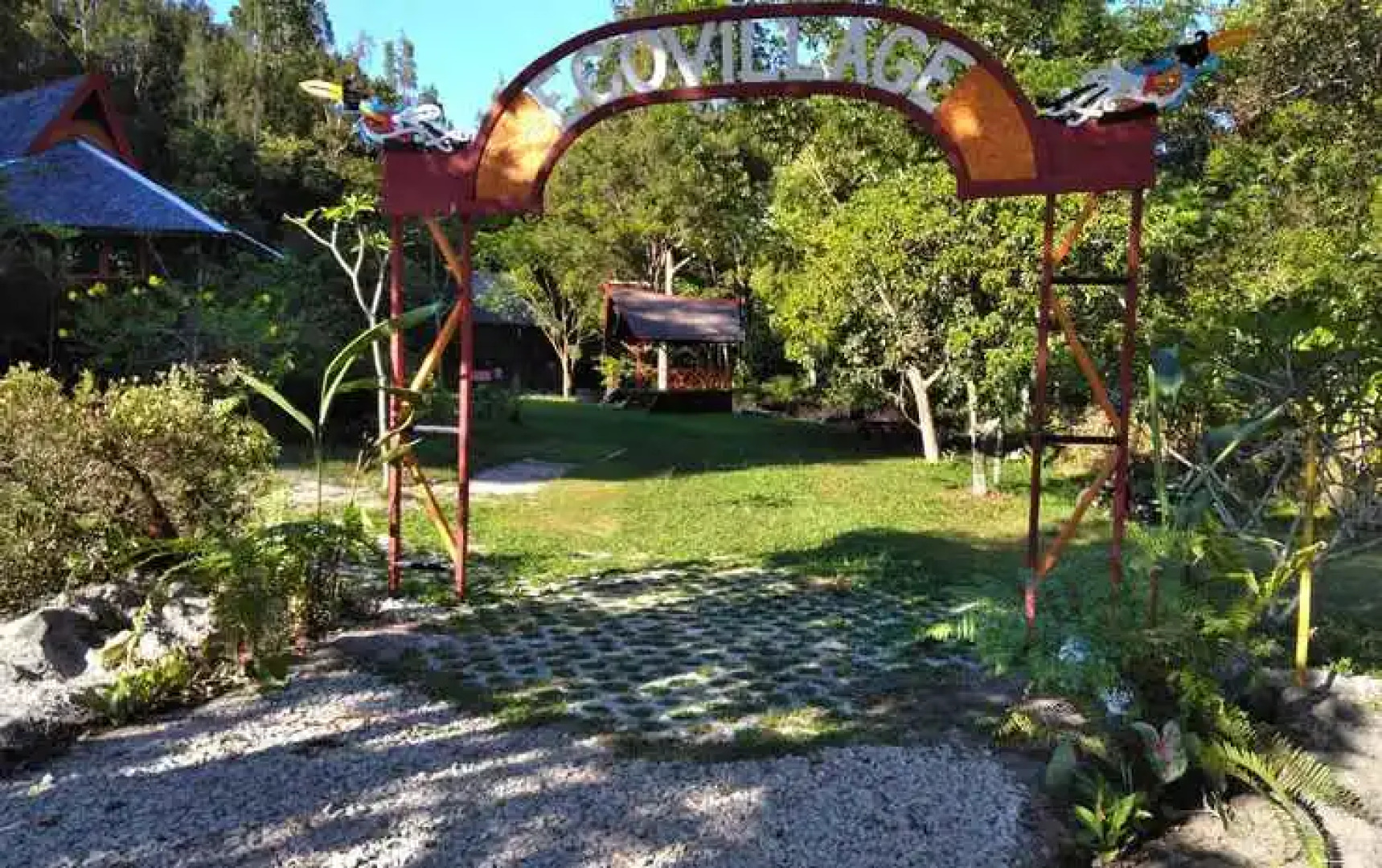 Borneo Escape - Eco Village